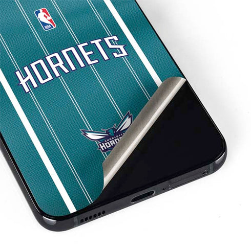 NBA Charlotte Hornets Jersey Galaxy S22 Skin